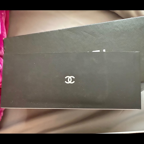 Authentic Chanel sunglasses box with manual - Picture 4 of 5